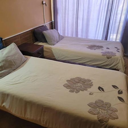 Skippers Backpackers Cc Walvis Bay Extérieur photo