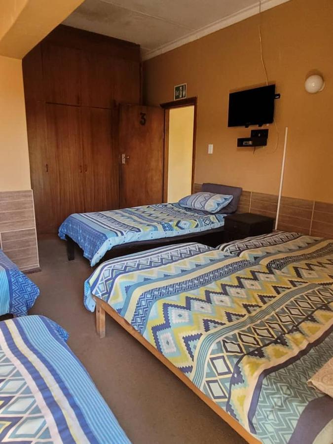 Skippers Backpackers Cc Walvis Bay Extérieur photo